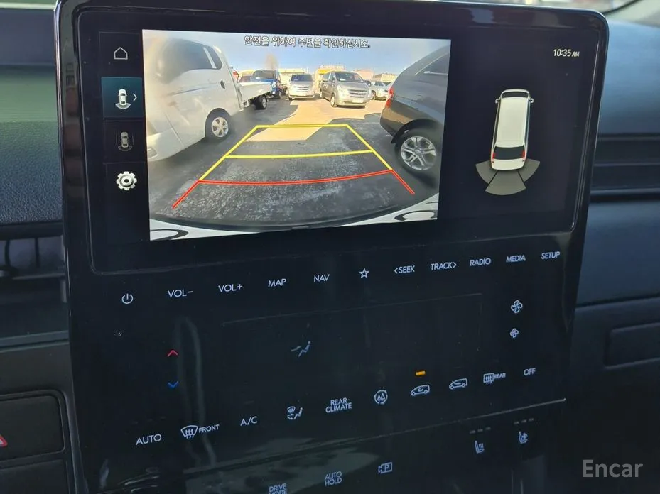 Фото 16 - Hyundai Staria