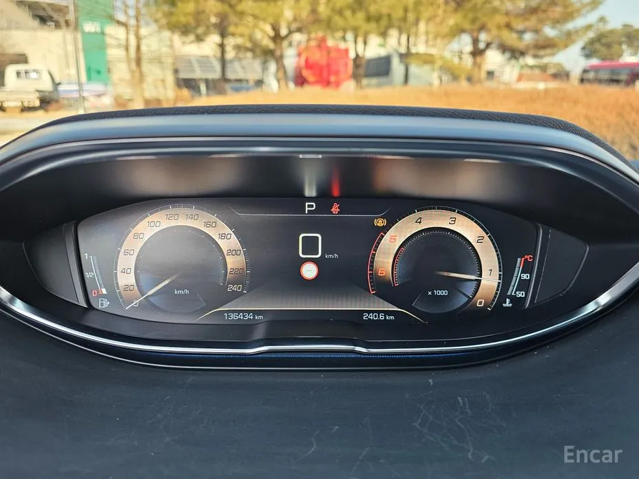 Фото 6 - Peugeot 3008