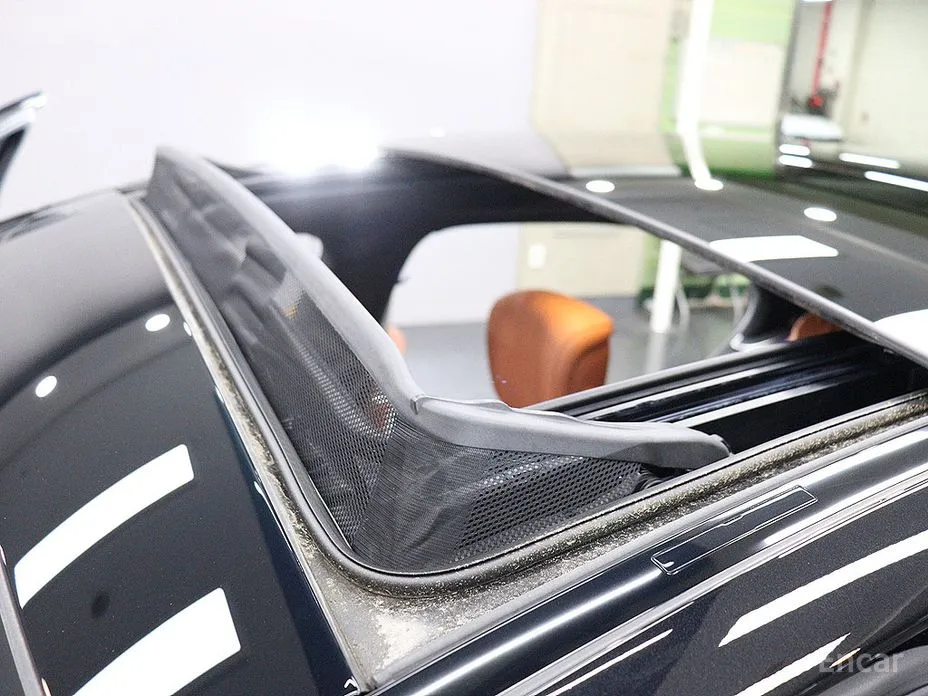 Фото 6 - Mercedes-Benz S-Class