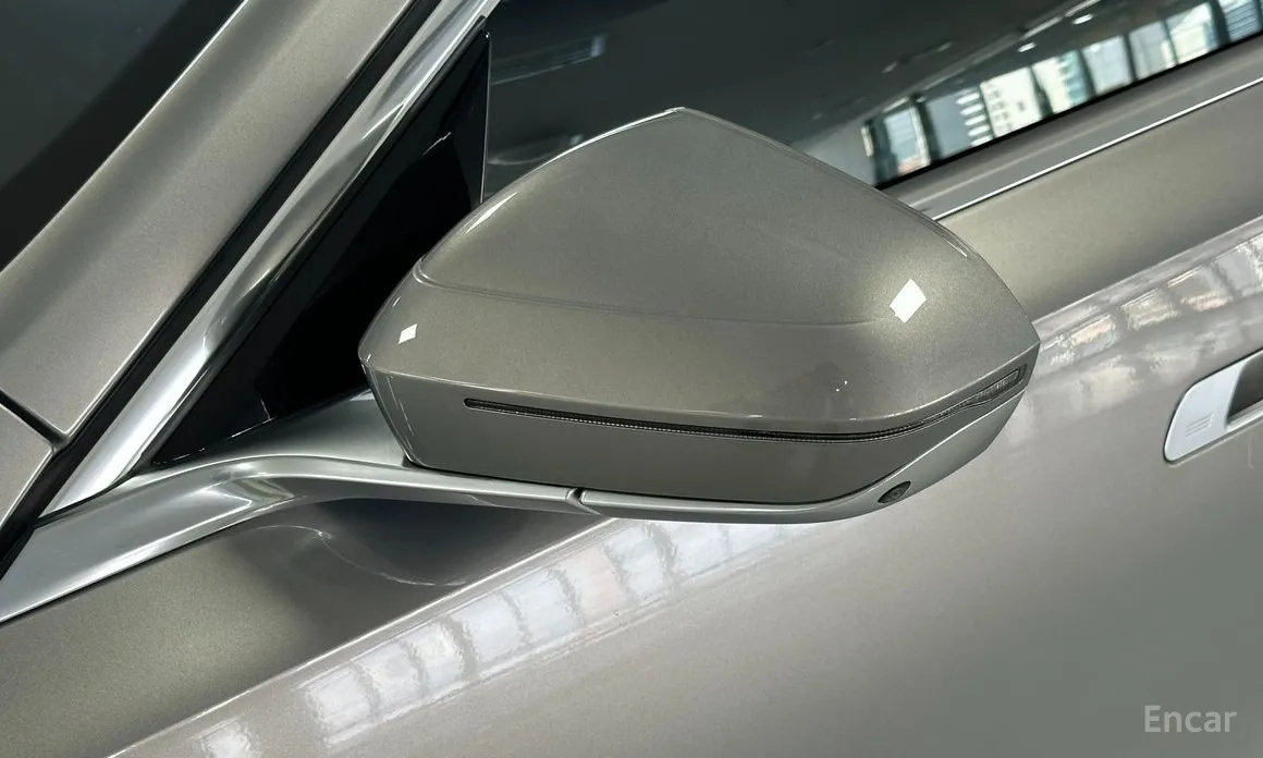 Фото 12 - BMW 7 Series