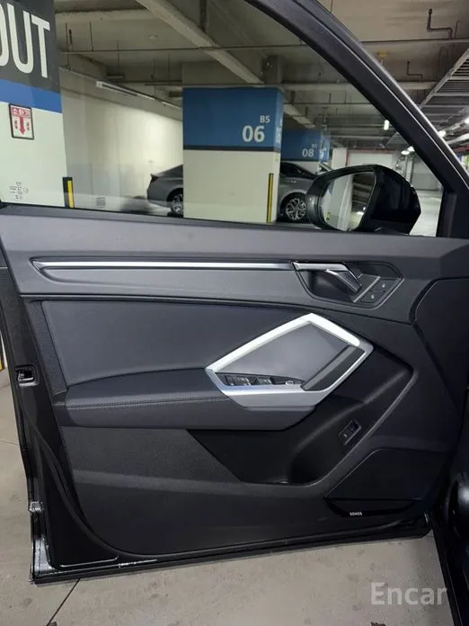 Фото 11 - Audi Q3