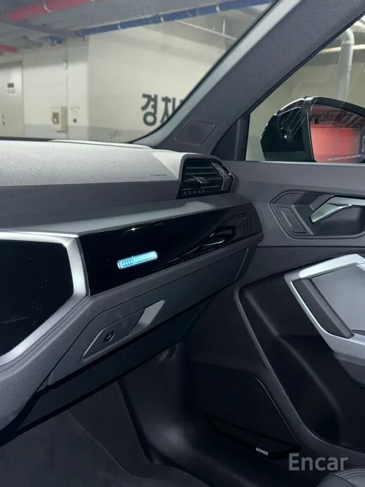 Фото 16 - Audi Q3