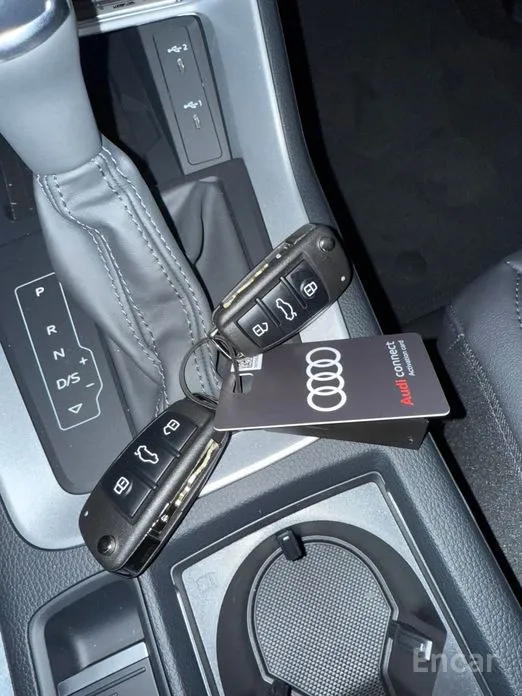 Фото 8 - Audi Q3