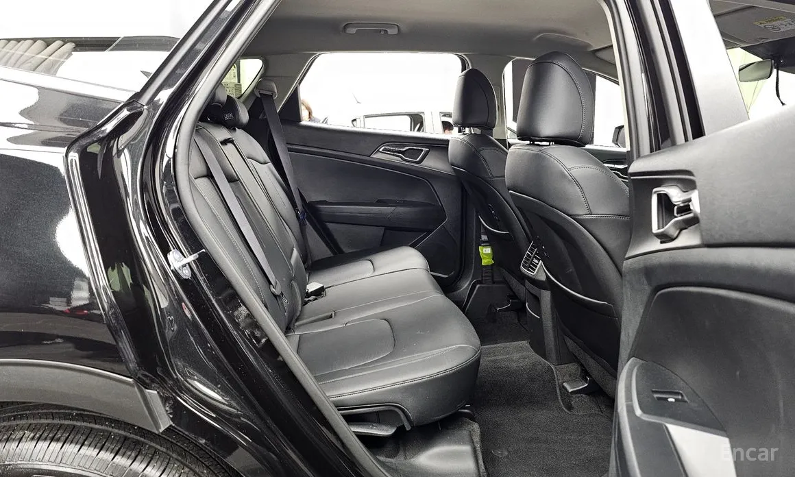 Фото 12 - Kia Sportage