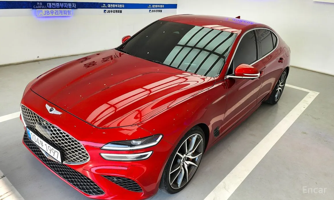 Фото 10 - Genesis G70