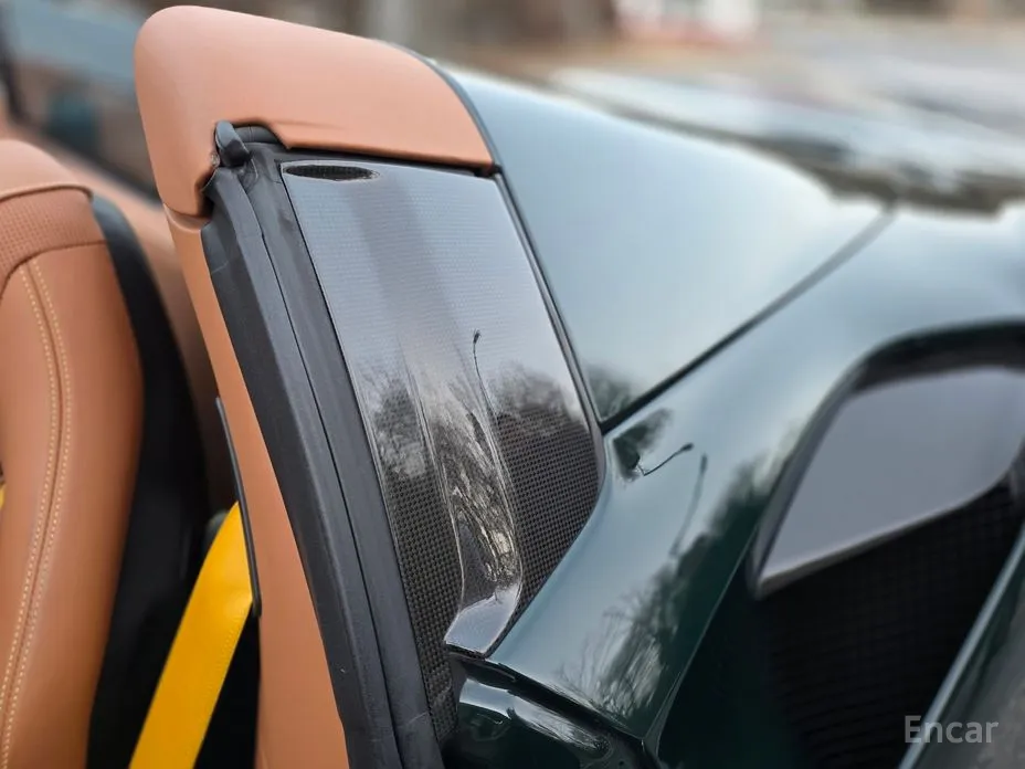 Фото 5 - Ferrari F8