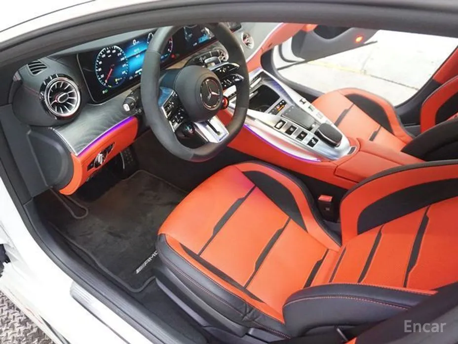 Фото 20 - Mercedes-Benz AMG GT