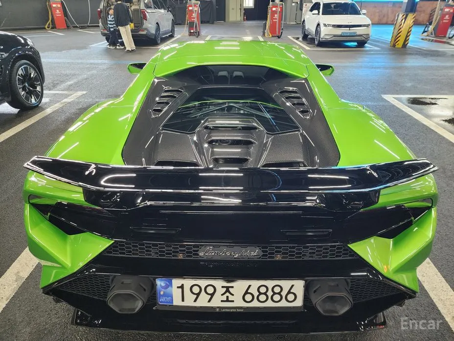 Фото 12 - Lamborghini Huracan
