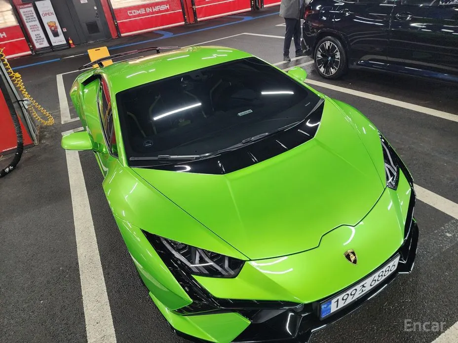 Фото 9 - Lamborghini Huracan