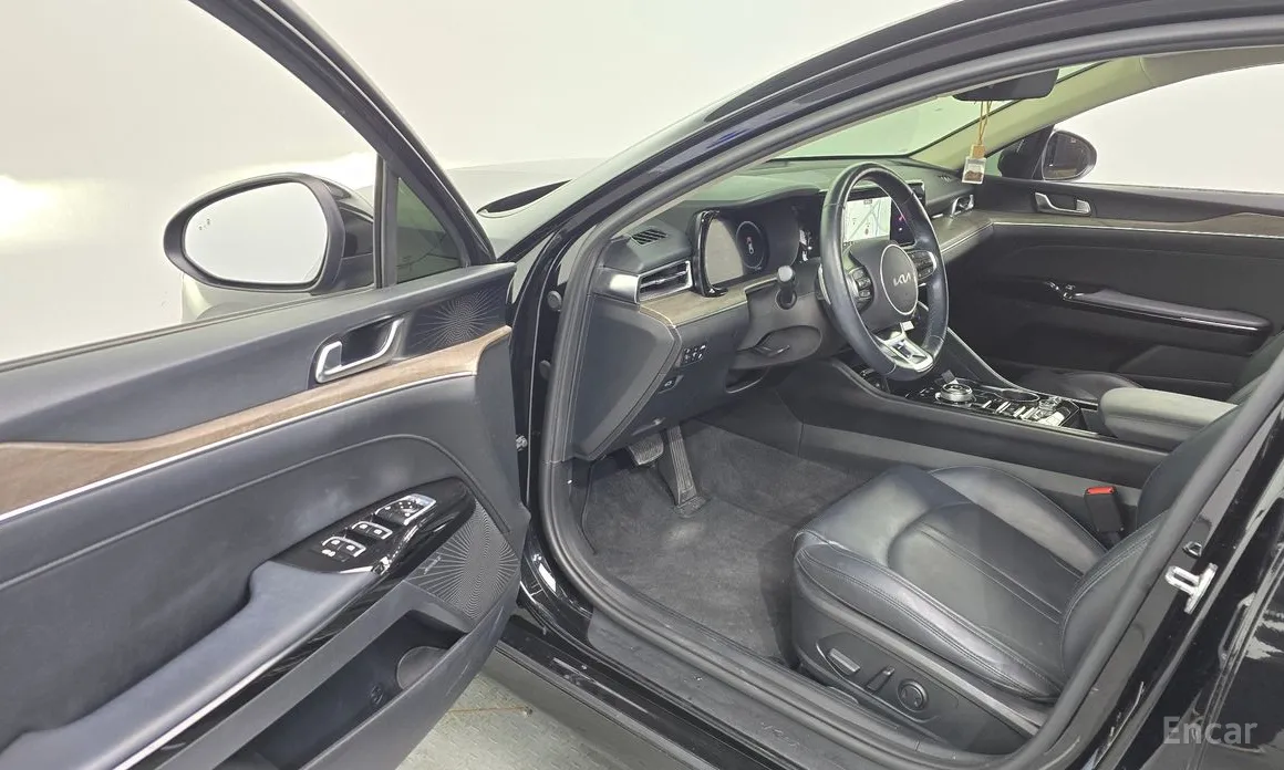 Фото 10 - Kia K5
