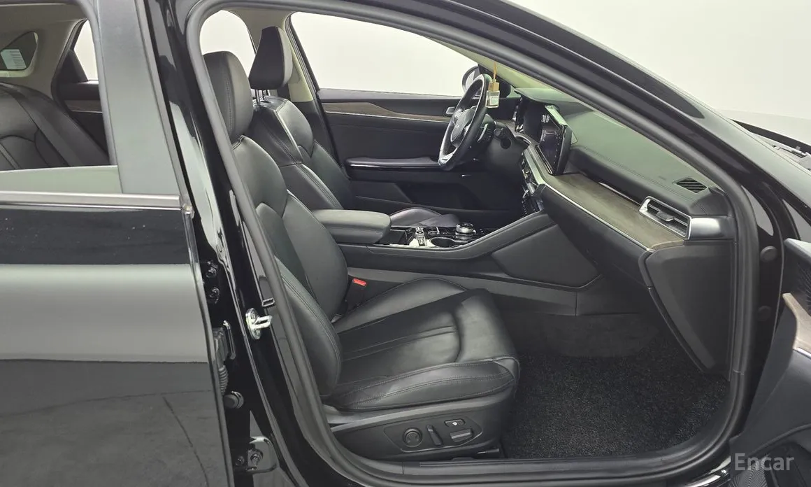 Фото 11 - Kia K5