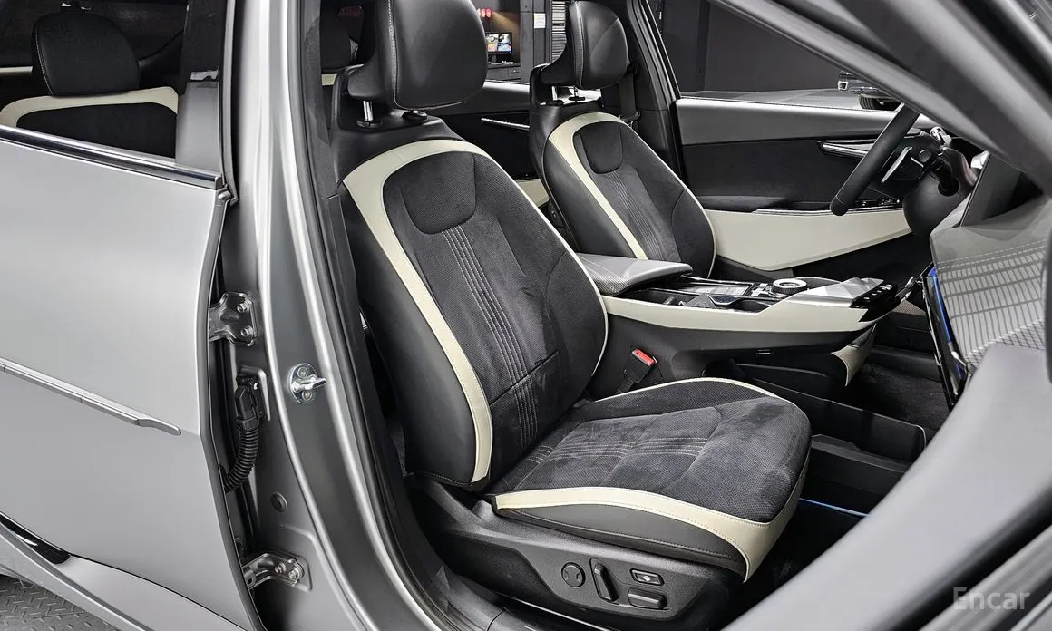 Фото 10 - Kia EV6