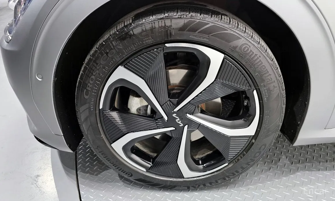 Фото 5 - Kia EV6