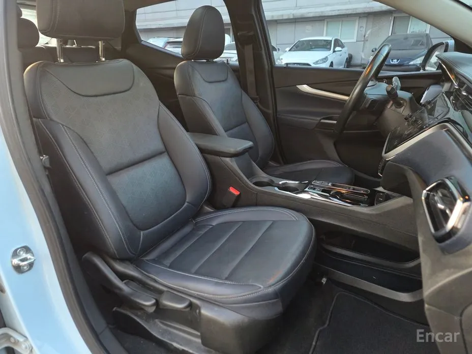 Фото 11 - Chevrolet Bolt EUV