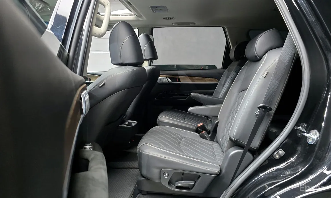 Фото 13 - Kia Mohave