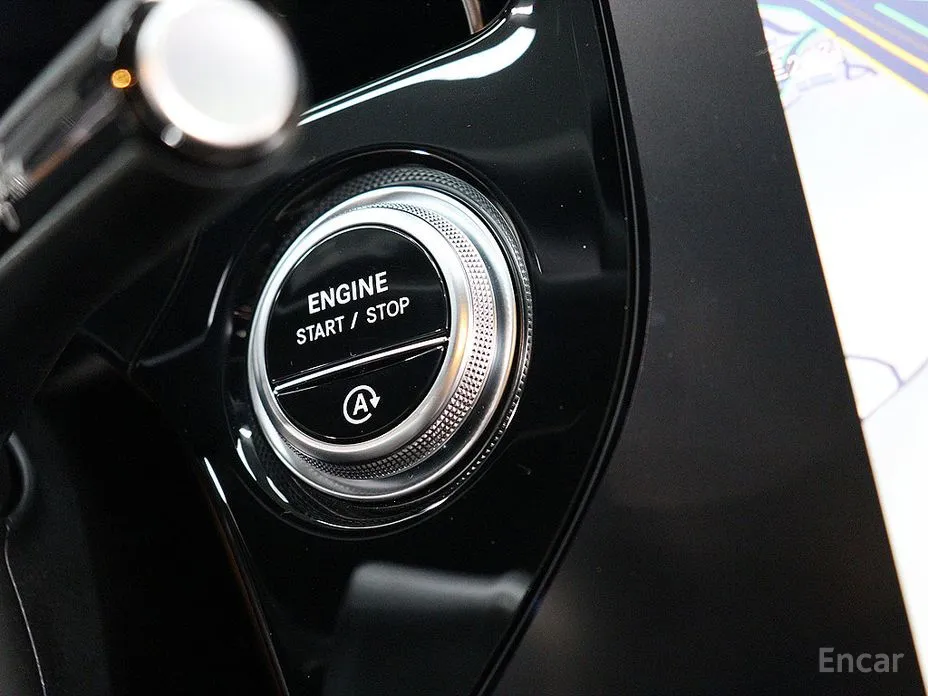 Photo 20 - Mercedes-Benz E-Class