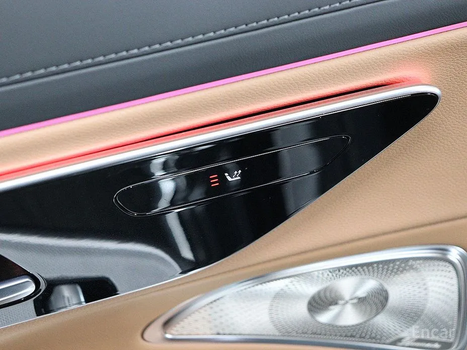 Photo 7 - Mercedes-Benz E-Class