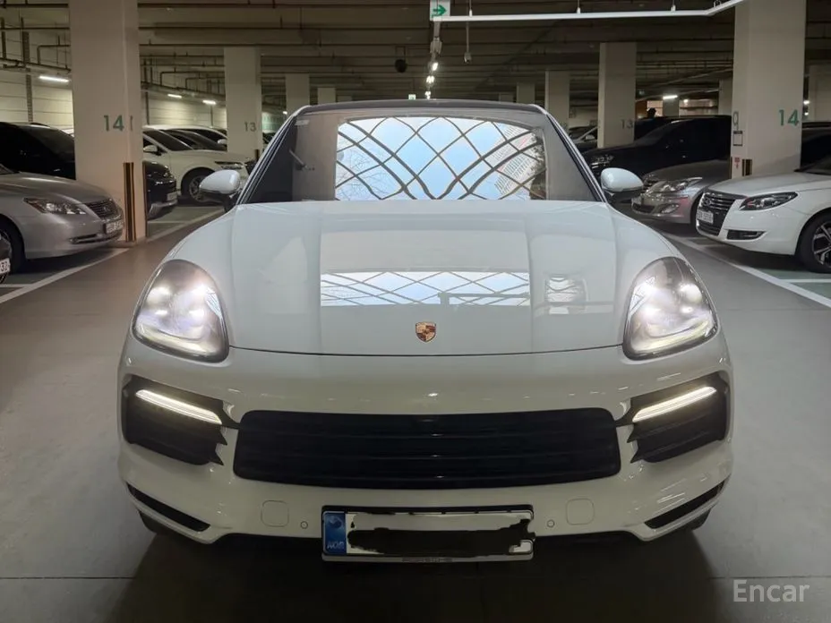 Фото 1 - Porsche Cayenne