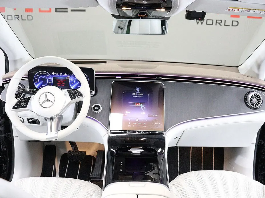 Фото 8 - Mercedes-Benz EQE