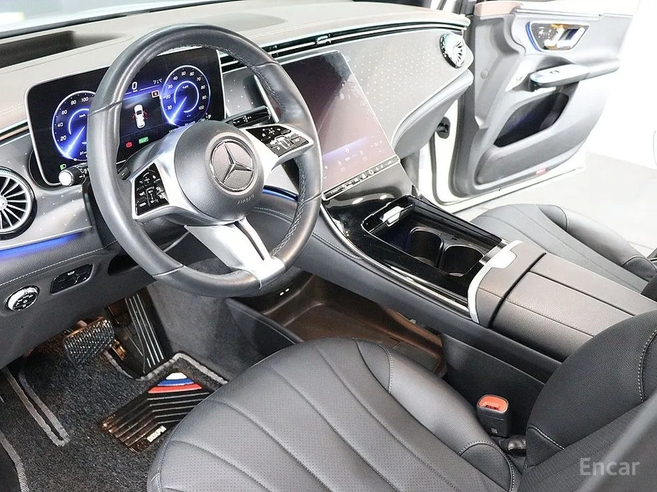 Фото 11 - Mercedes-Benz EQE