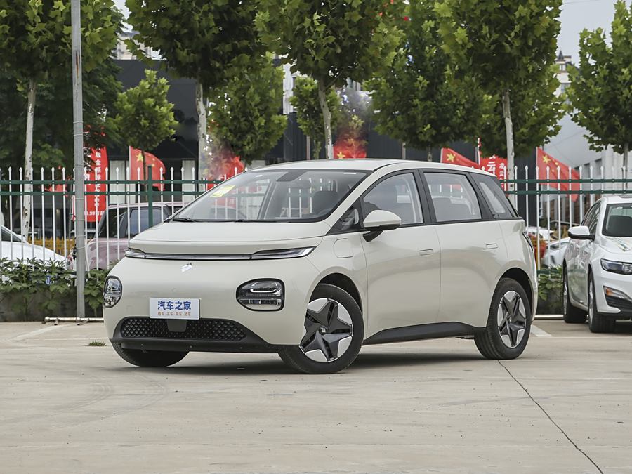 Фото 1 - Baojun Yunduo