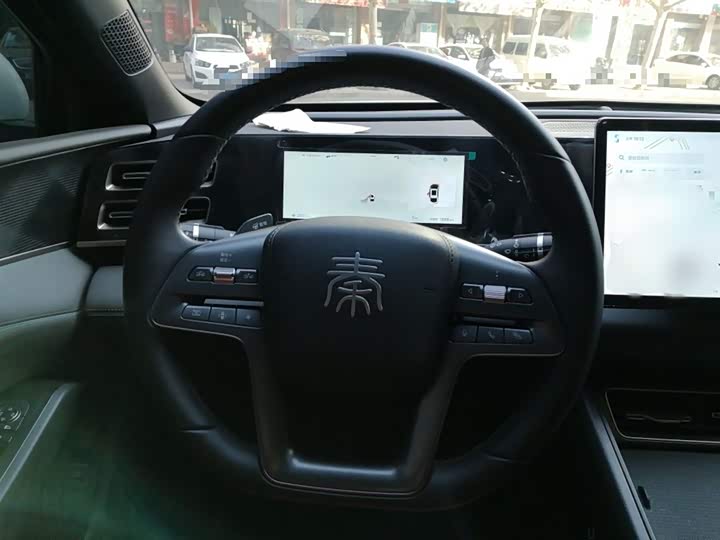 Фото 3 - BYD Qin L