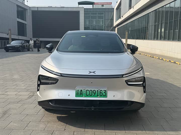 Фото 2 - XPeng G7