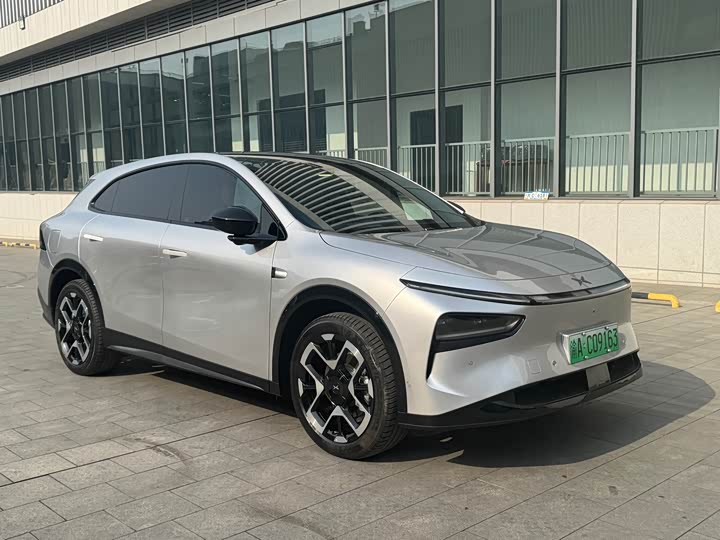 Фото 3 - XPeng G7