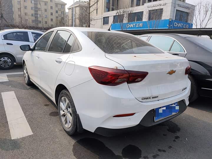 Фото 5 - Chevrolet Onix (Cavalier)