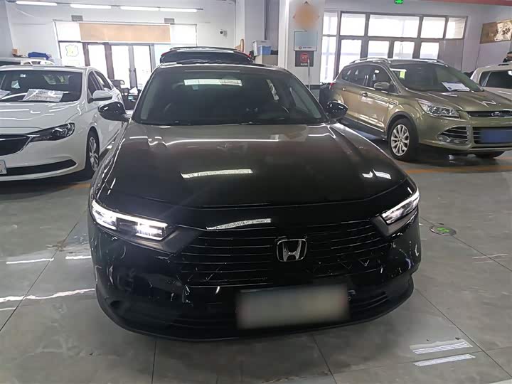 Фото 3 - Honda Accord