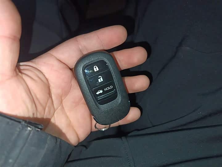 Фото 9 - Honda Accord