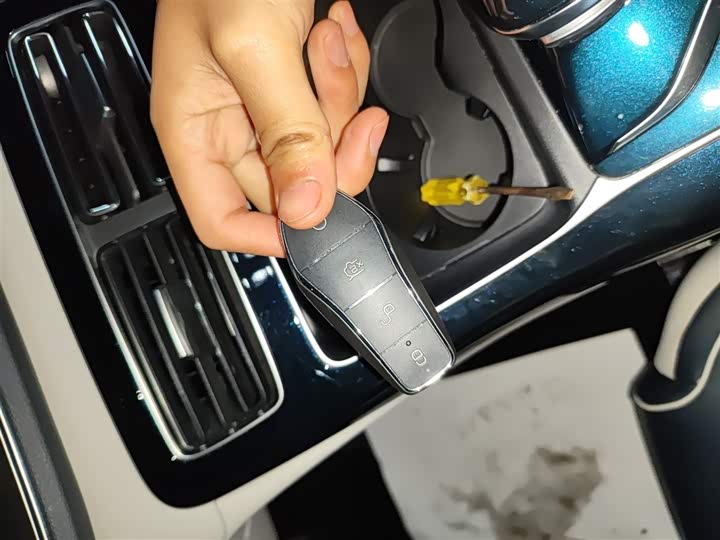 Фото 9 - BYD Qin Plus