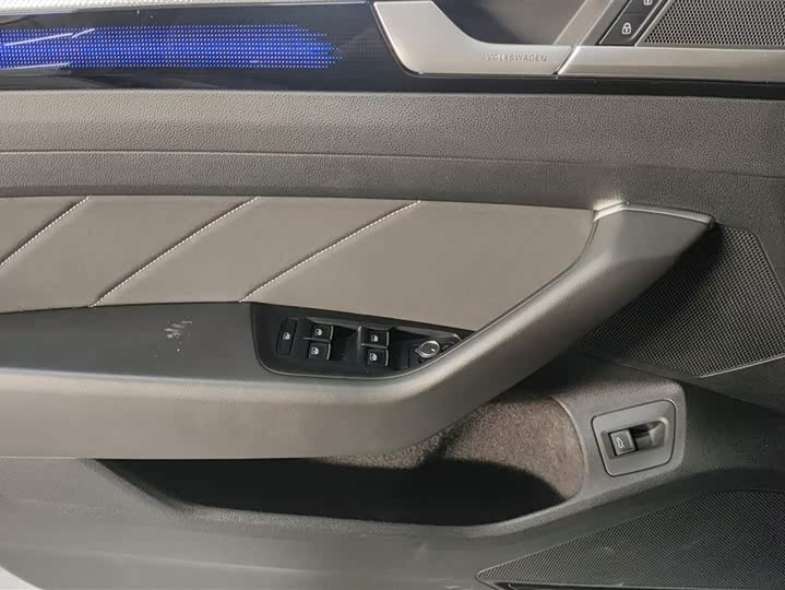 Фото 7 - Volkswagen CC