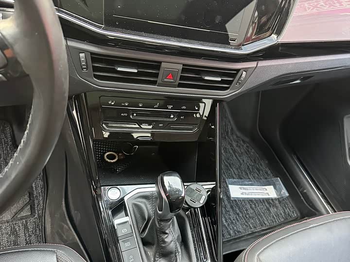 Фото 6 - Volkswagen Tayron