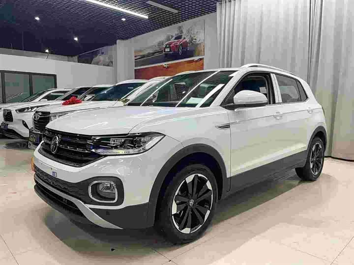 Фото 1 - Volkswagen Tacqua