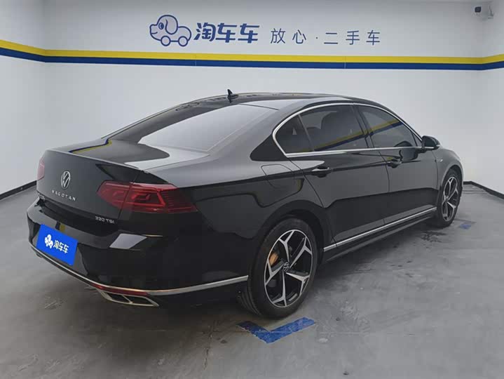 Фото 3 - Volkswagen Magotan