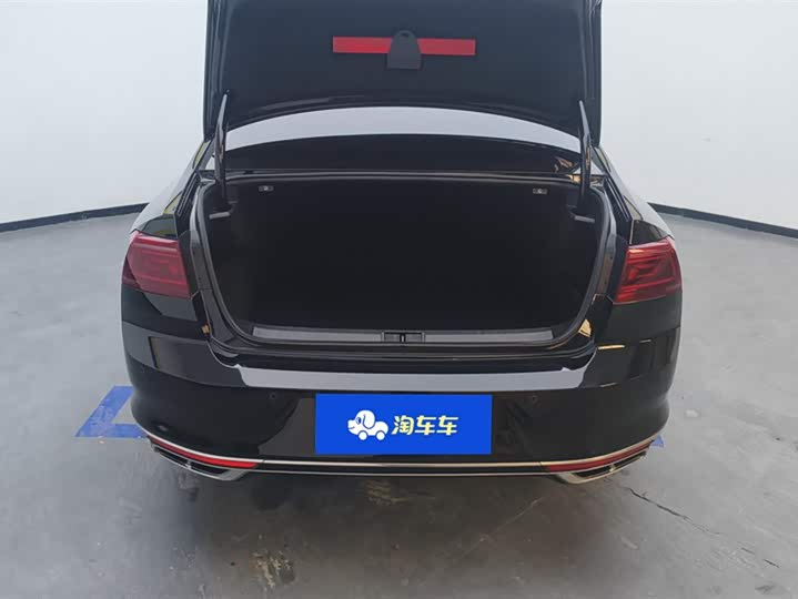 Фото 4 - Volkswagen Magotan