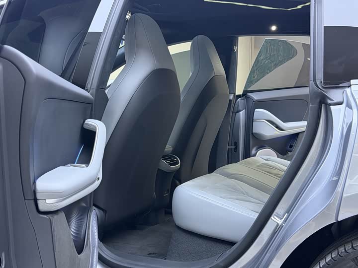 Фото 6 - Nio ET5