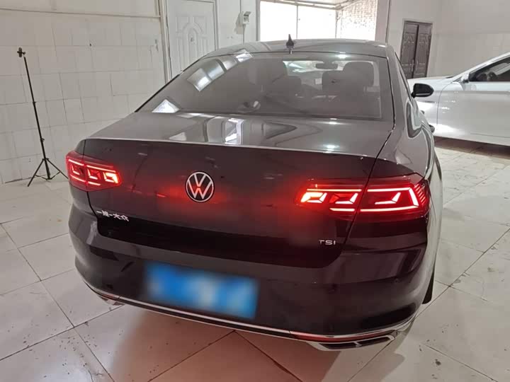 Фото 6 - Volkswagen Magotan