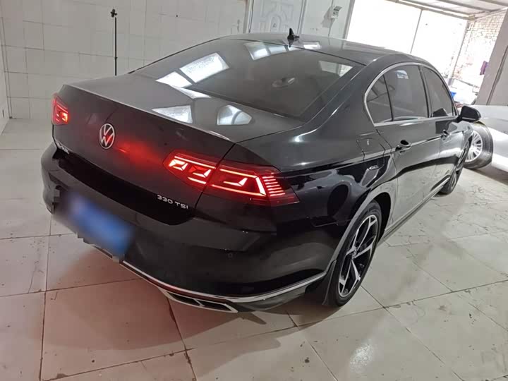 Фото 7 - Volkswagen Magotan