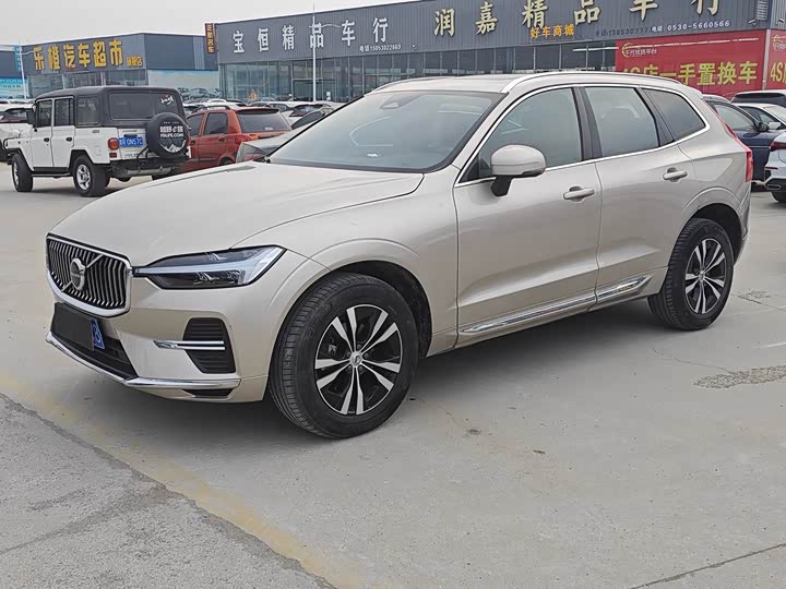 Фото 3 - Volvo XC60