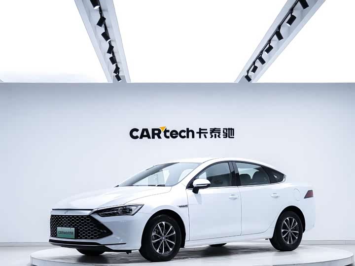 Фото 1 - BYD Qin Plus