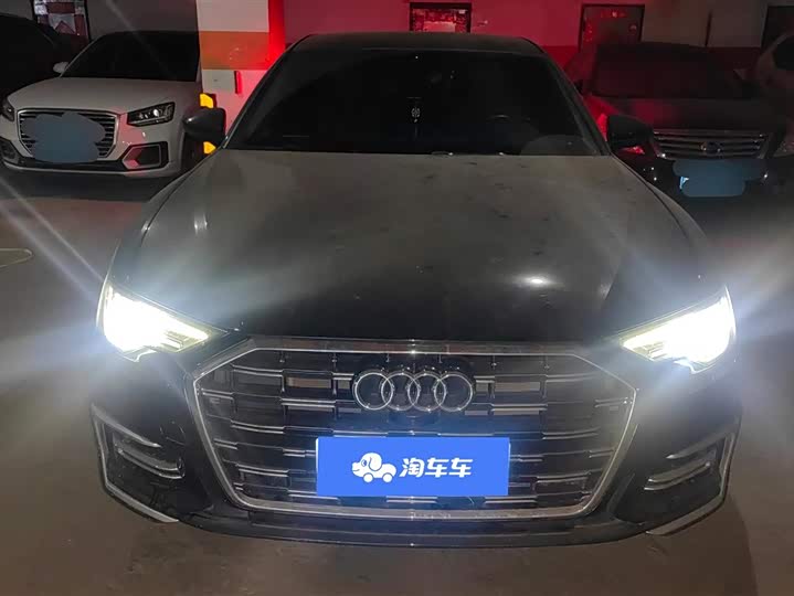 Фото 2 - Audi A6L