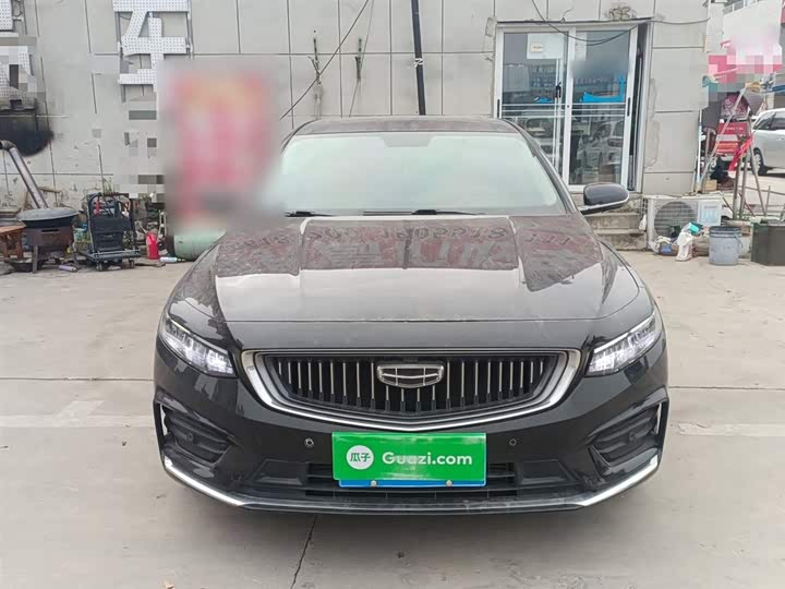 Фото 3 - Geely Preface