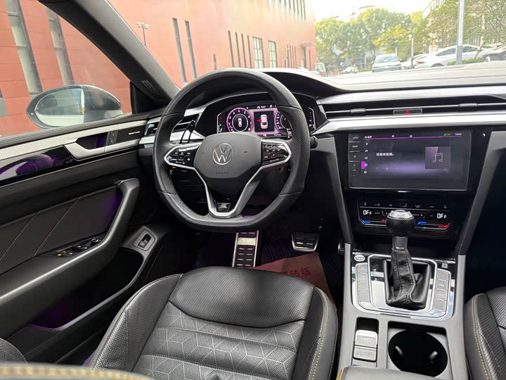 Фото 8 - Volkswagen CC