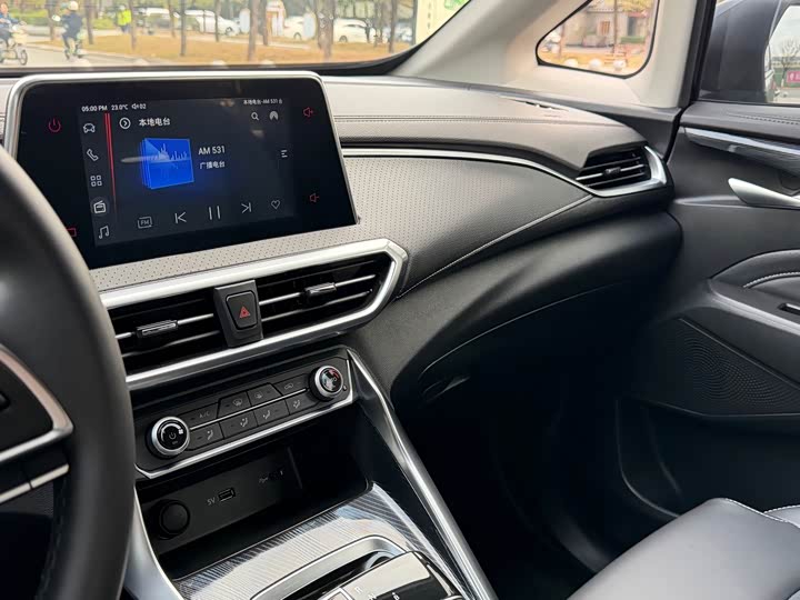 Фото 8 - Maxus Mifa 5