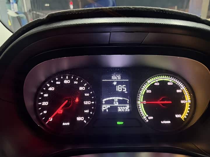 Фото 7 - Roewe Clever