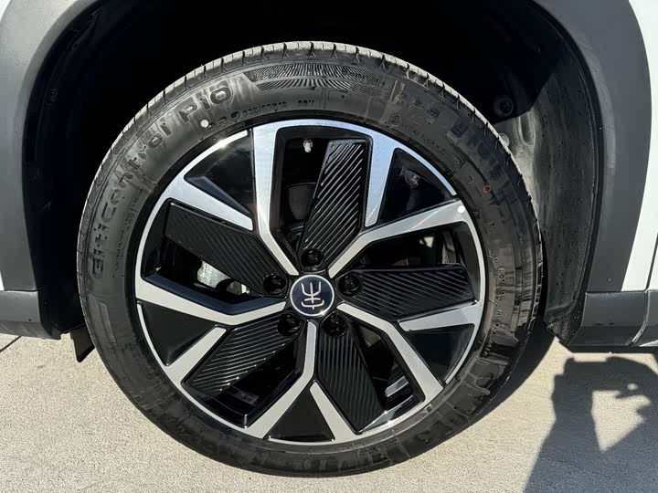 Фото 4 - BYD Song L DM-i Hybrid