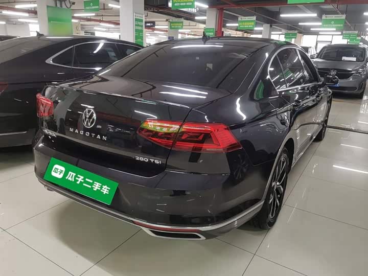 Фото 7 - Volkswagen Magotan