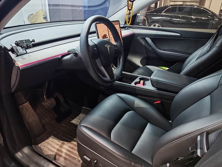 Фото 7 - Tesla Model Y